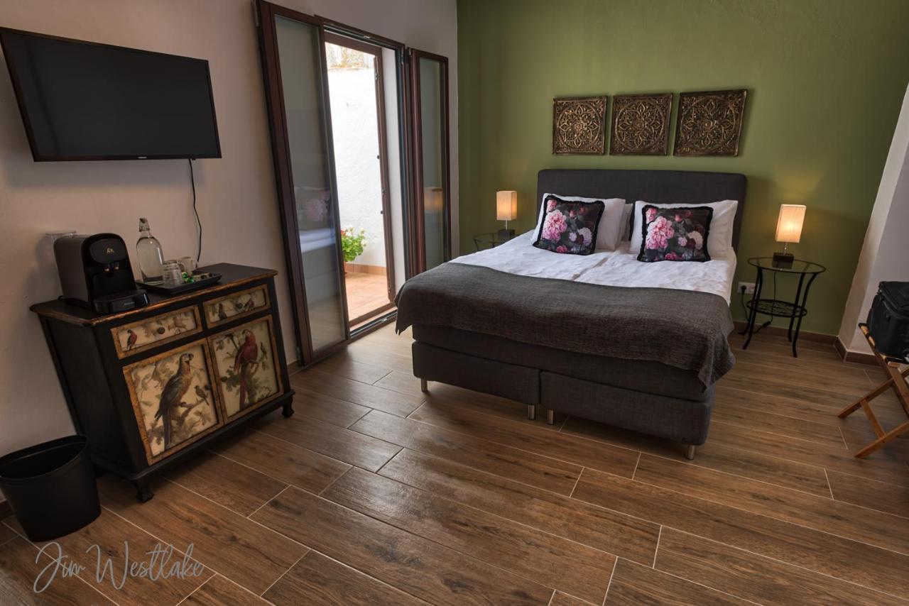 Olive Tree Bed And Breakfast Olvera Dış mekan fotoğraf